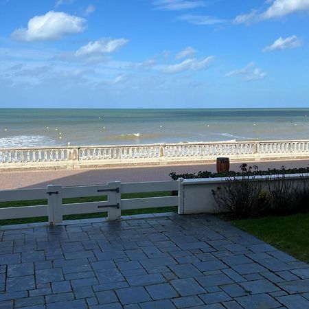 Studio Central A Cabourg Avec Balcon, Wifi Gratuit & Parking - Fr-1-487-372 Eksteriør billede